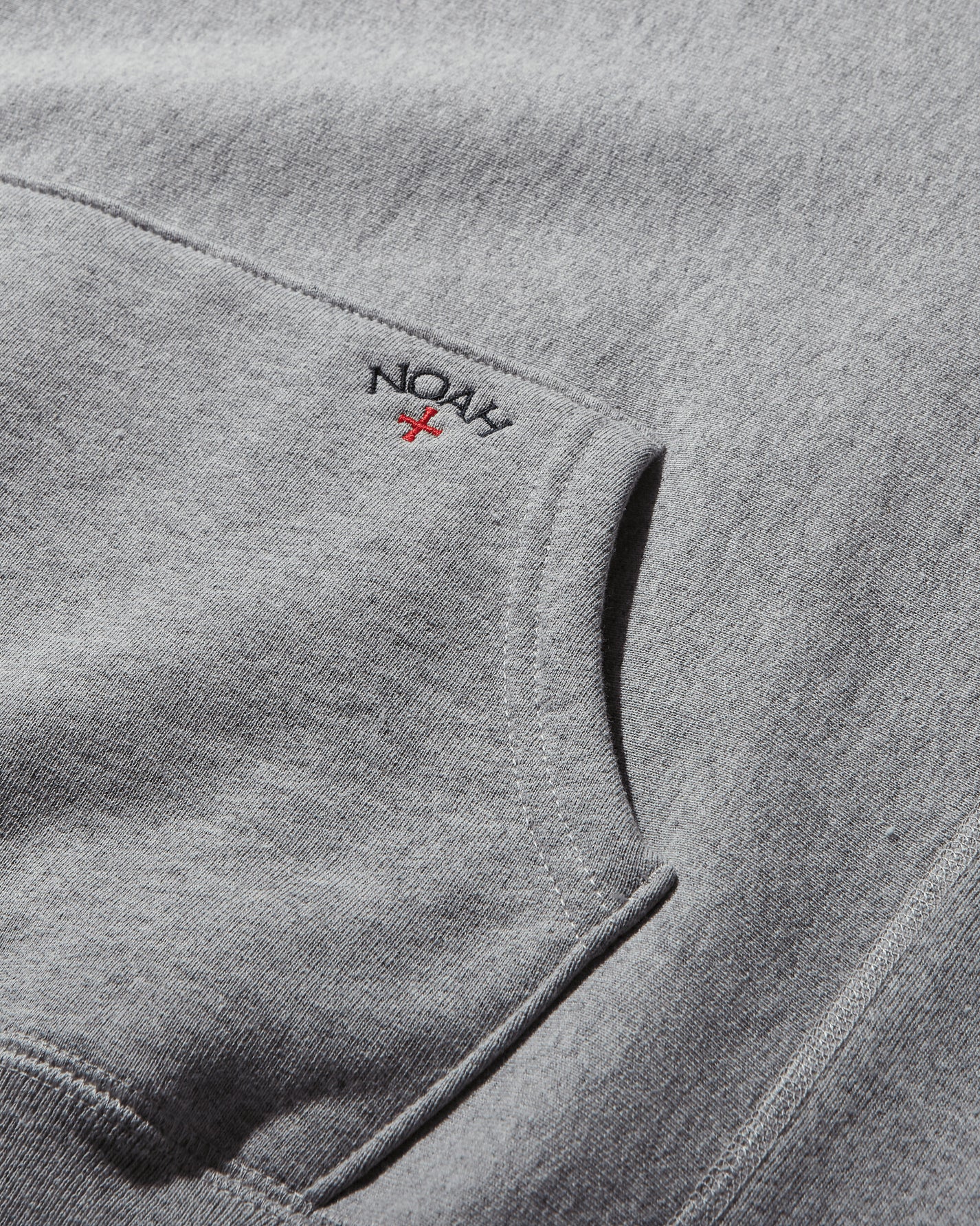 Noah Classic Hoodie Heather Grey Sweatshirts Hoodies SS6NOAH HGY