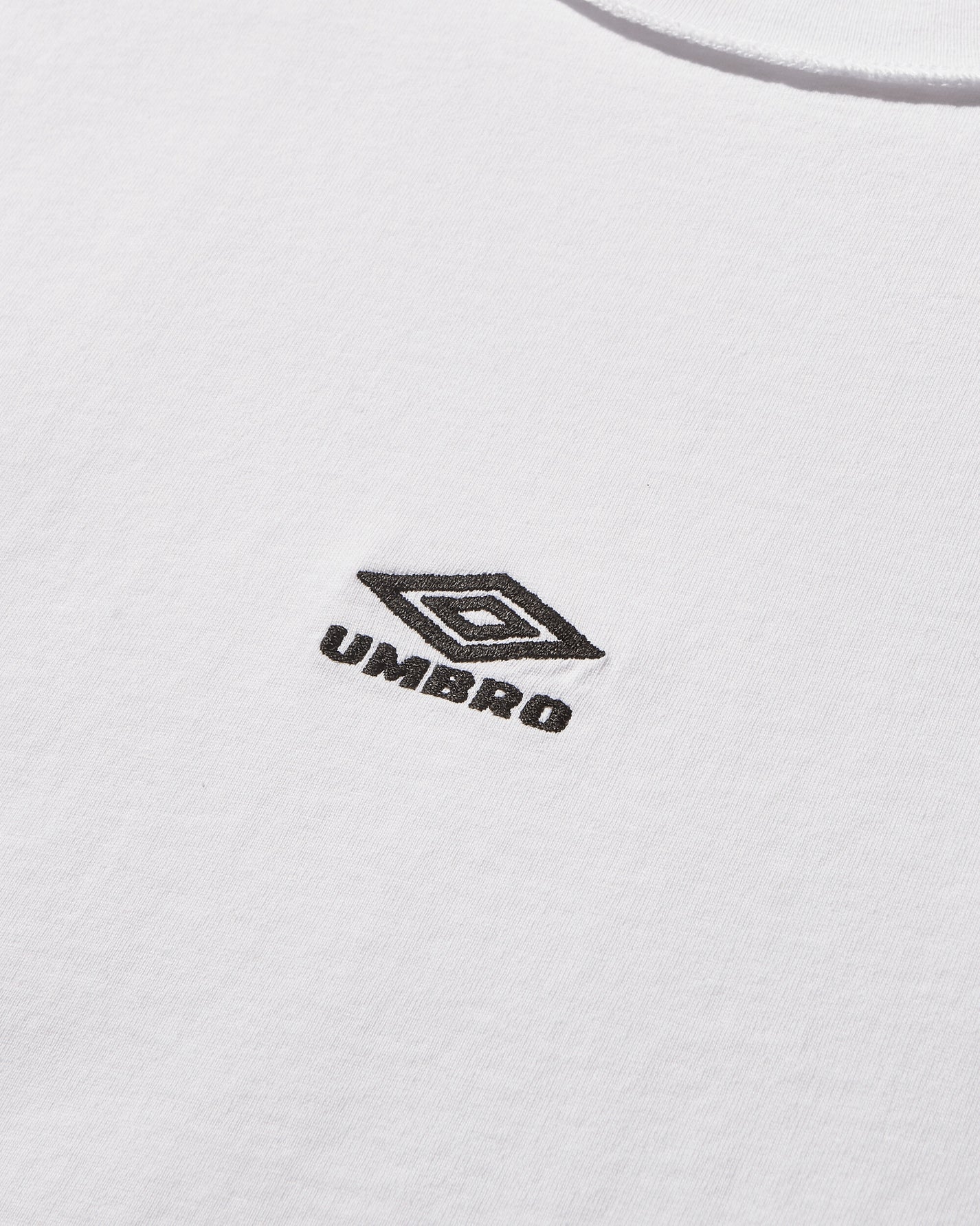 Umbro Logo T Shirt Inside Out White T-Shirts Shortsleeve UBMW0163JY37 WTH0001